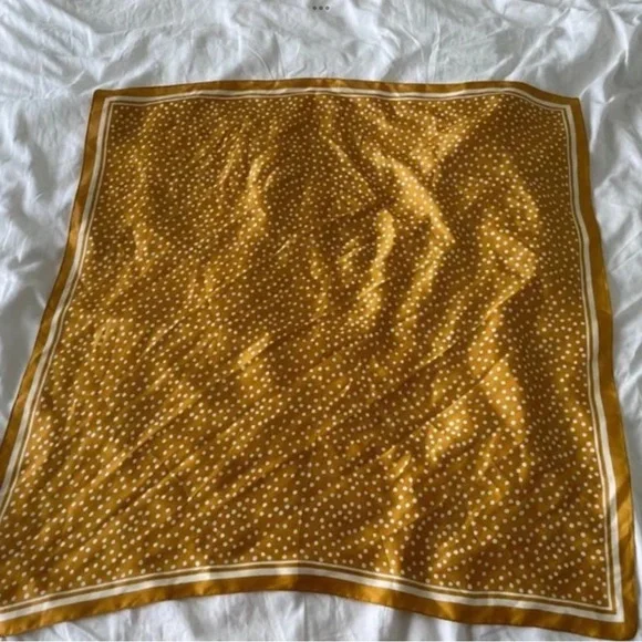 Cleobella Marigold polka dot scarf BNWT - Picture 5 of 5